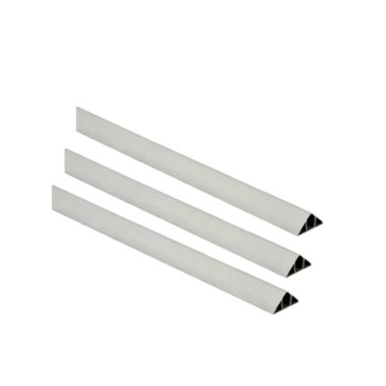 Șipca triunghiulară din plastic pentru muchi stâlpi 32 x 15